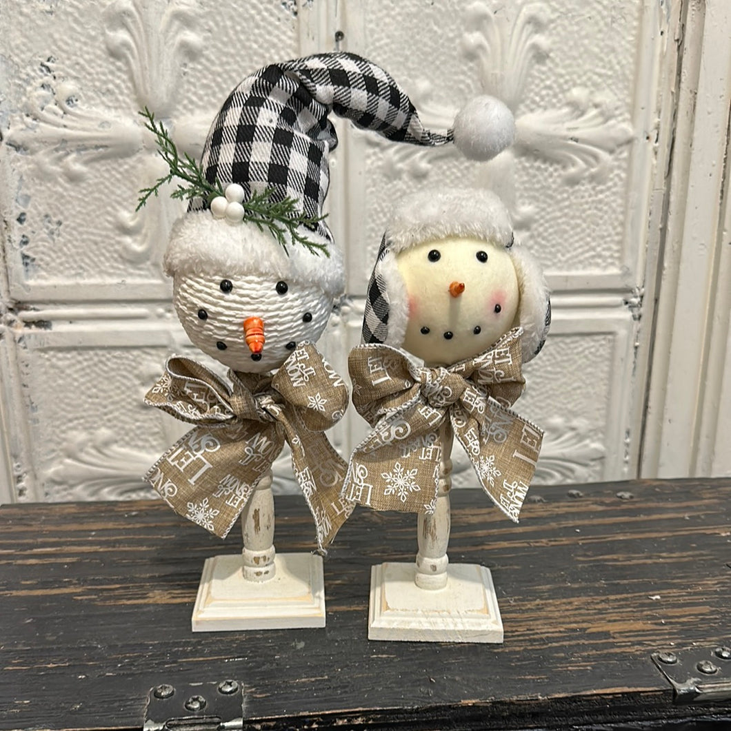Set of 2 snowmen on spindles
