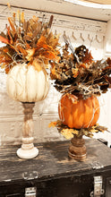Load image into Gallery viewer, Cream pumpkin floral on stand
