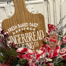 Load image into Gallery viewer, Gingerbread floral
