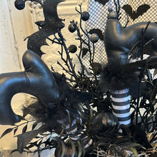 Load image into Gallery viewer, Witch hat arrangement
