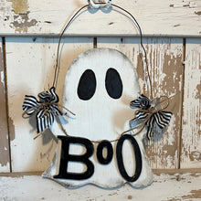 Load image into Gallery viewer, Ghost hanger
