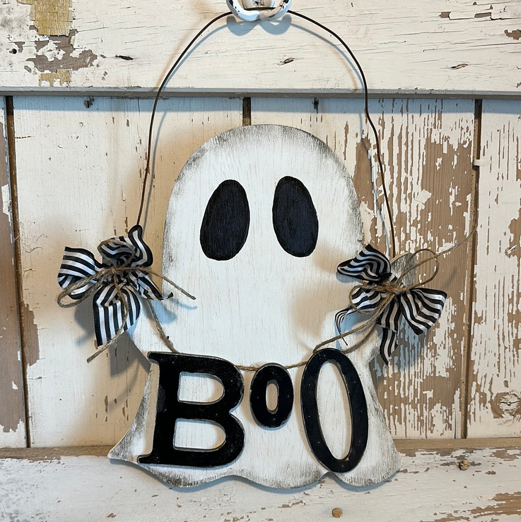 Ghost hanger