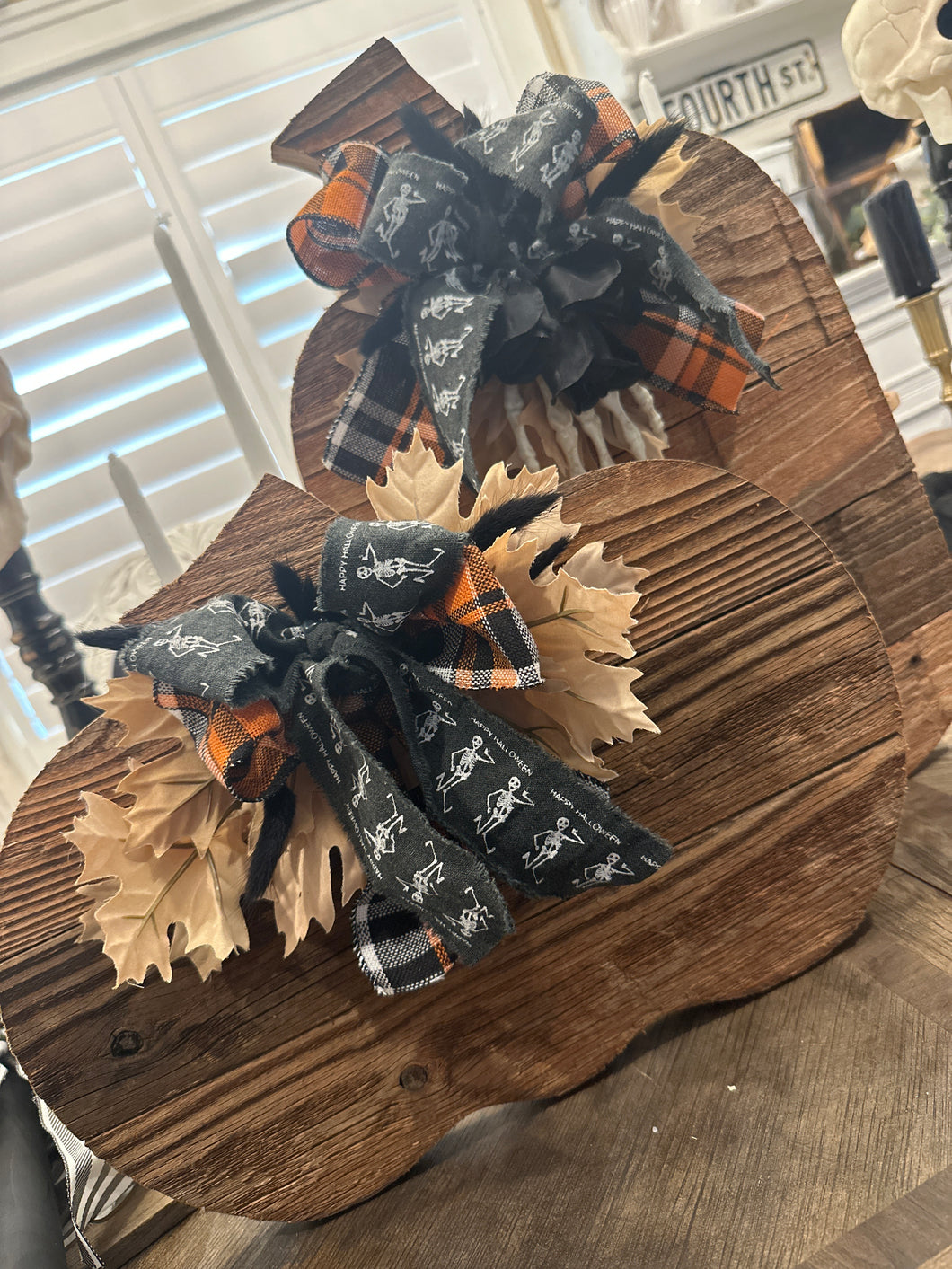 Set of 2 orange barnwood pumpkins