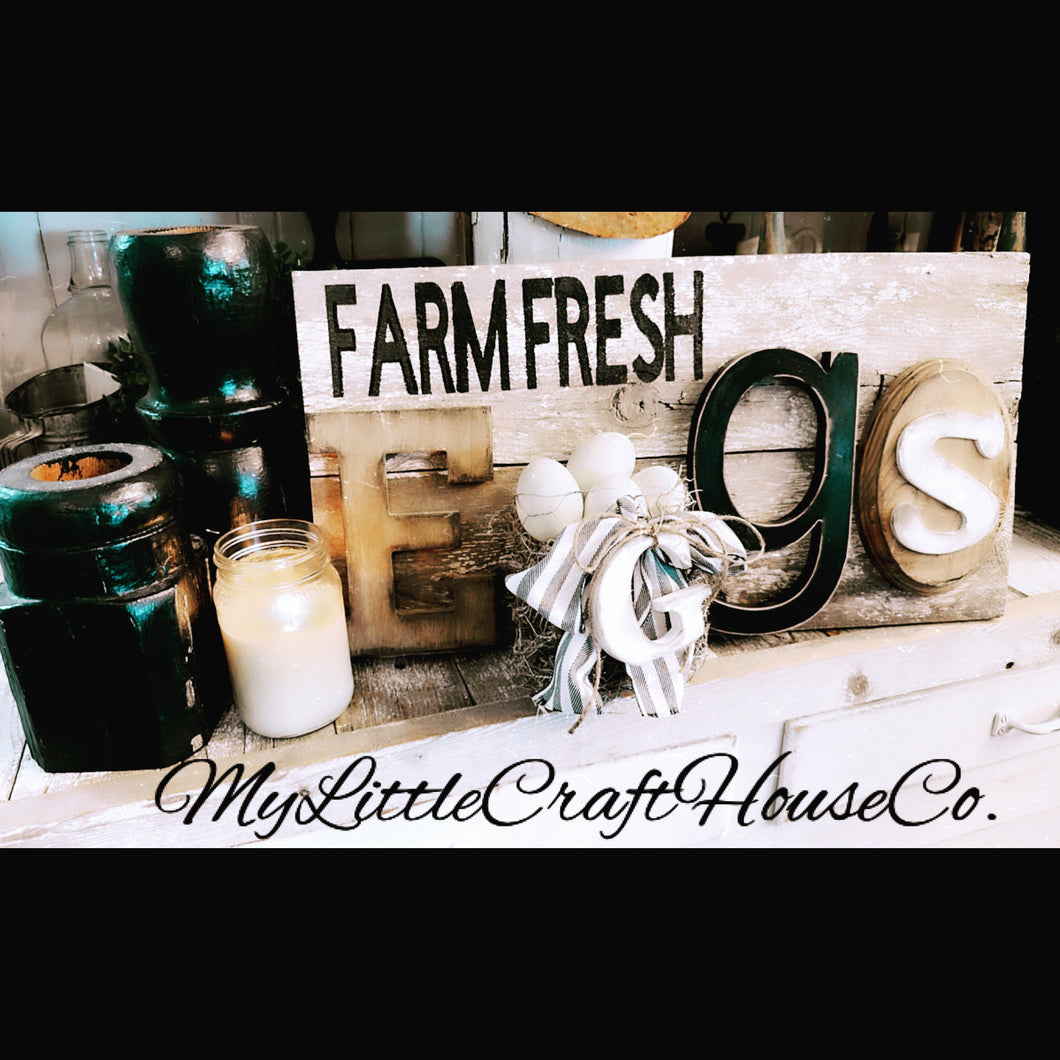 Farm fresh eggs sign