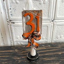 Load image into Gallery viewer, 31 spindles assorted
