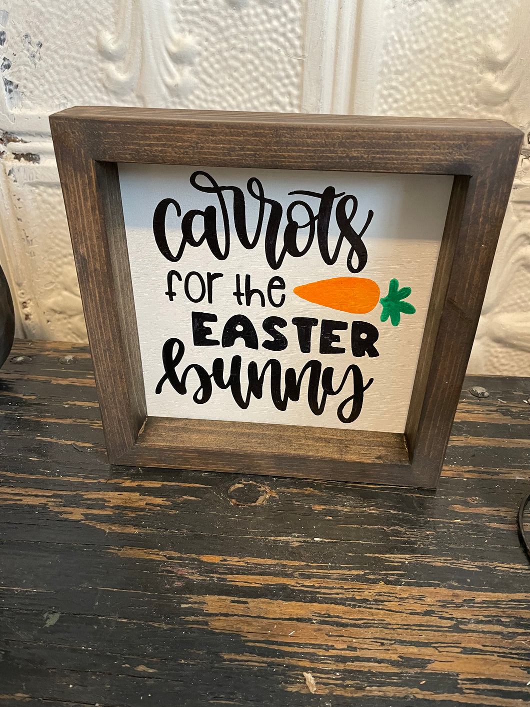Carrots for the Easter bunny sign