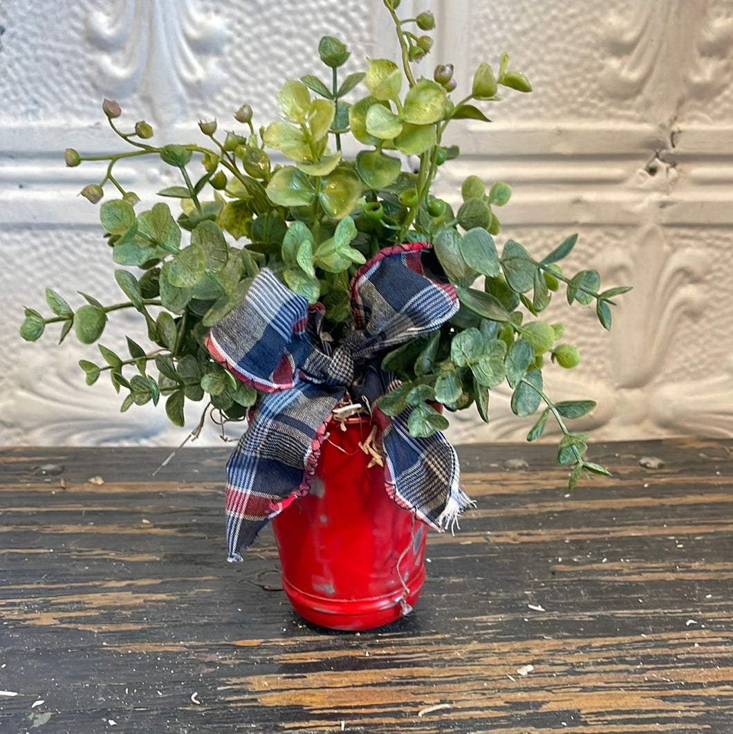 Small arrangement