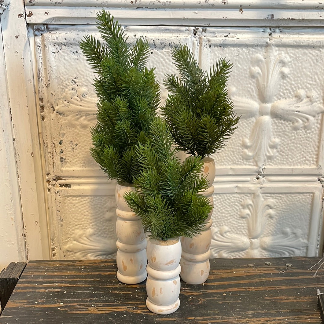 Set of 3 trees in chunky spindles