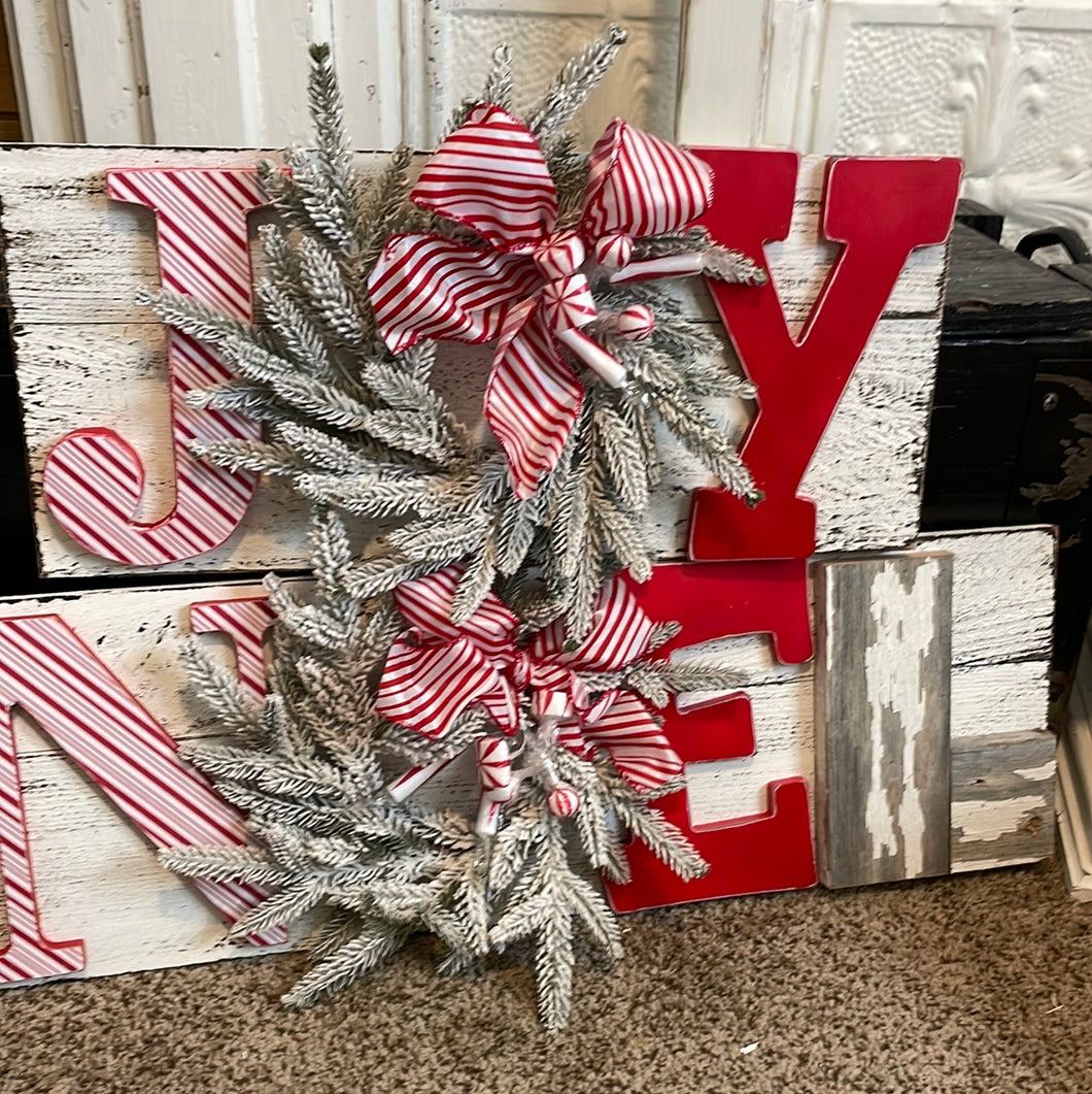 Joy/Noel sign set