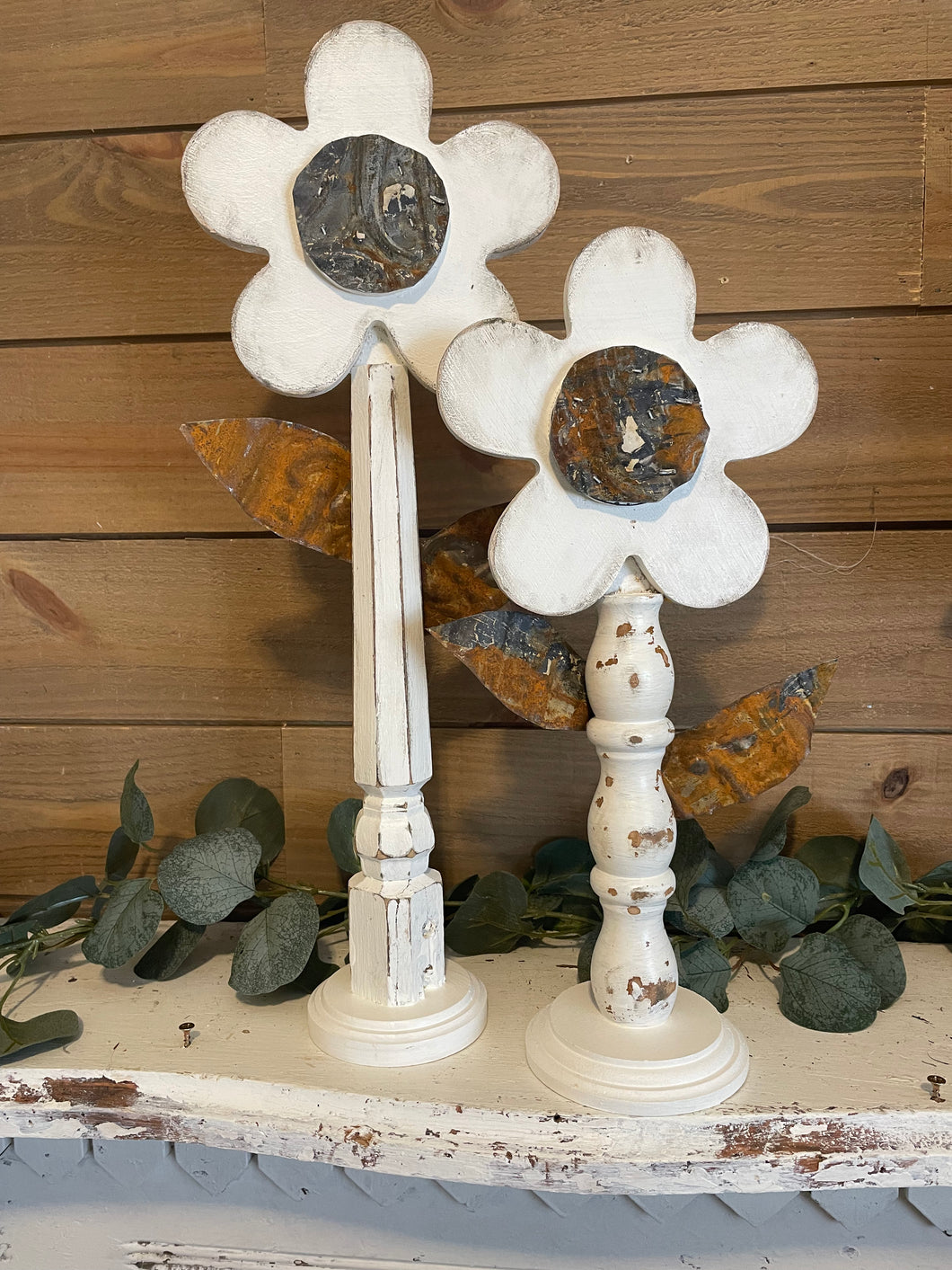 Flowers on spindles