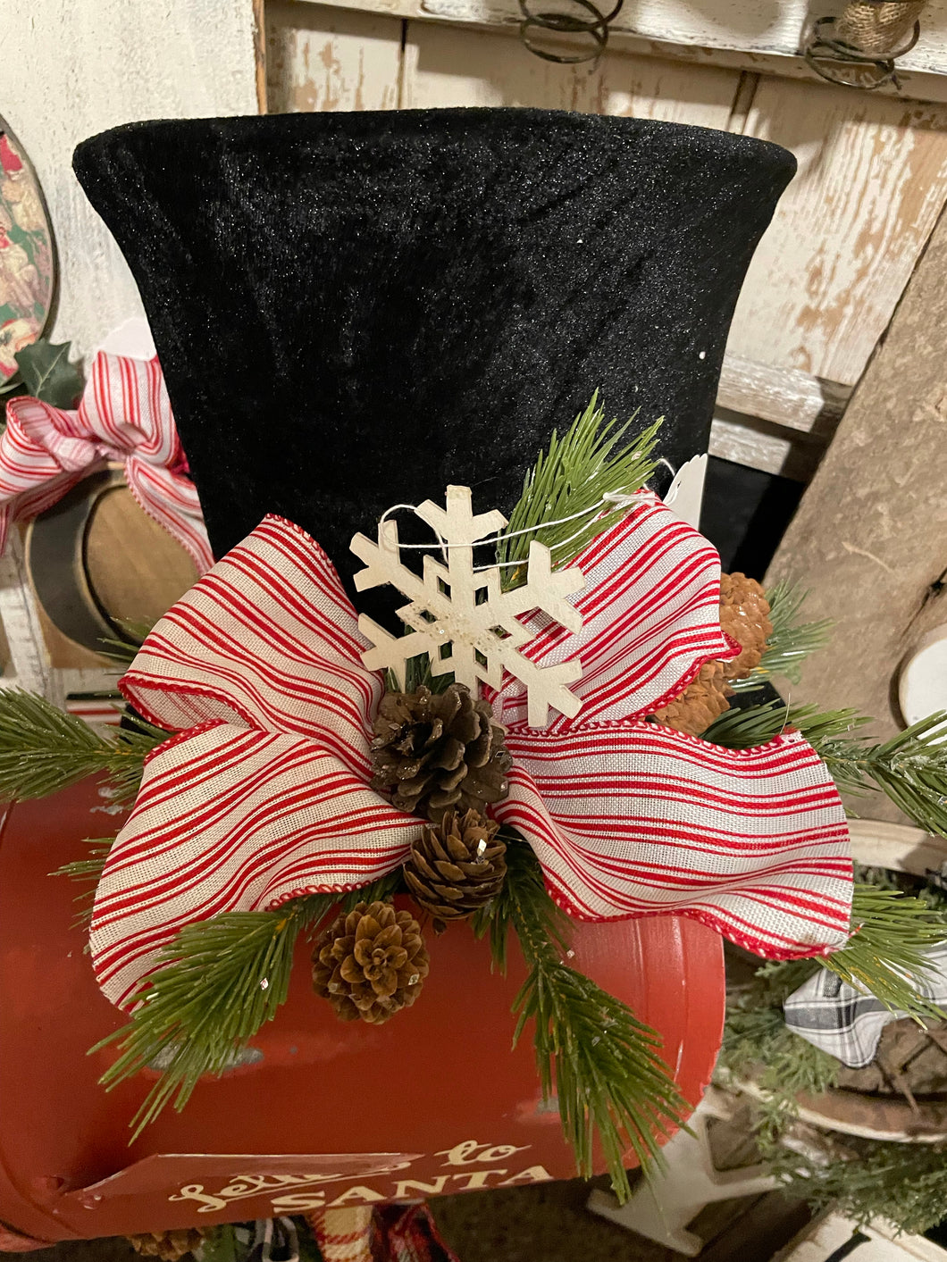 Snowman hat red stripe