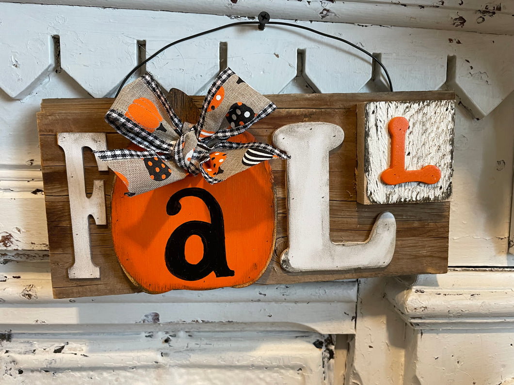 Small fall sign