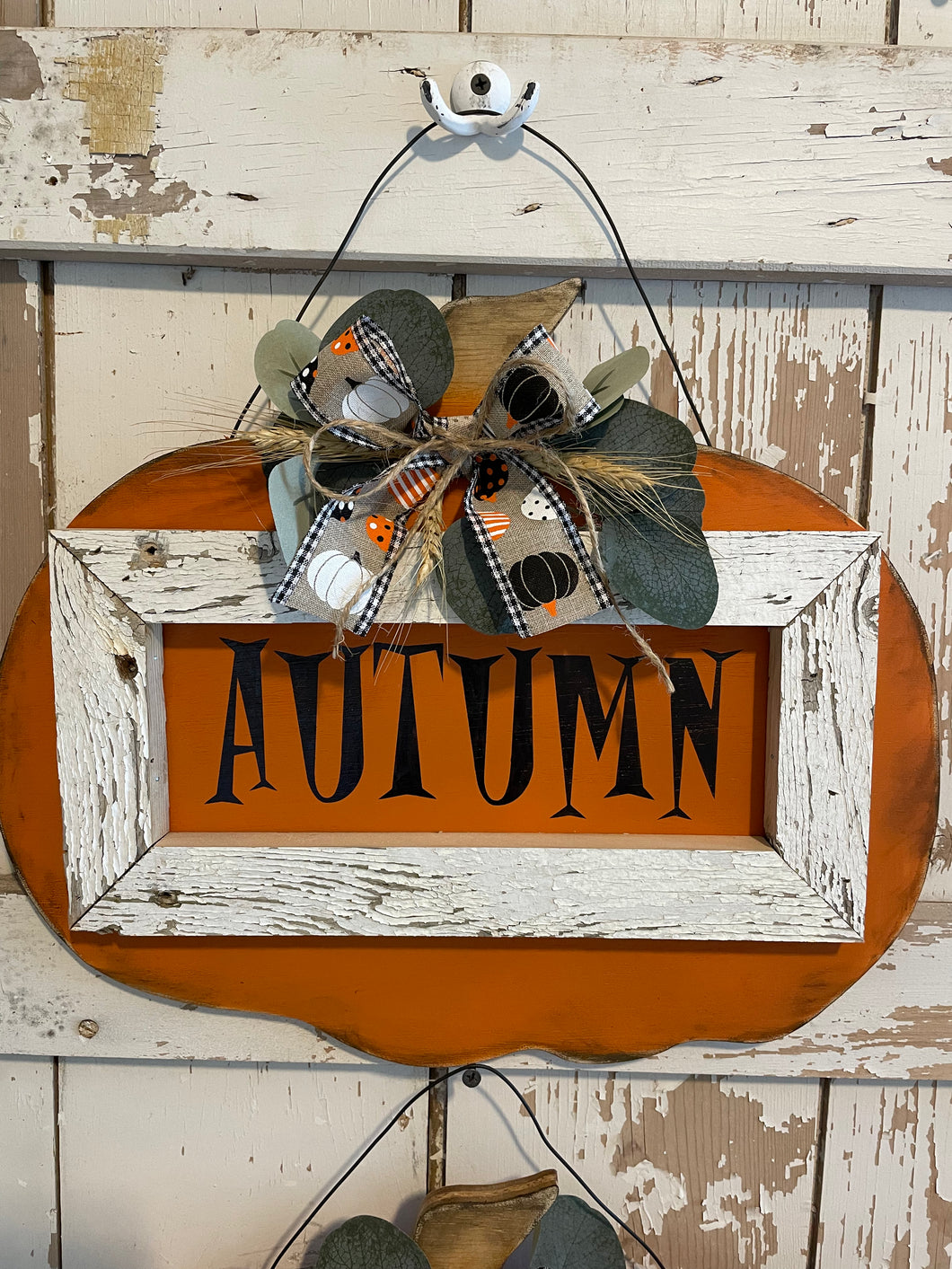Orange autumn pumpkin