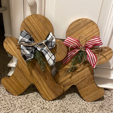 Load image into Gallery viewer, Gingerbread cutout
