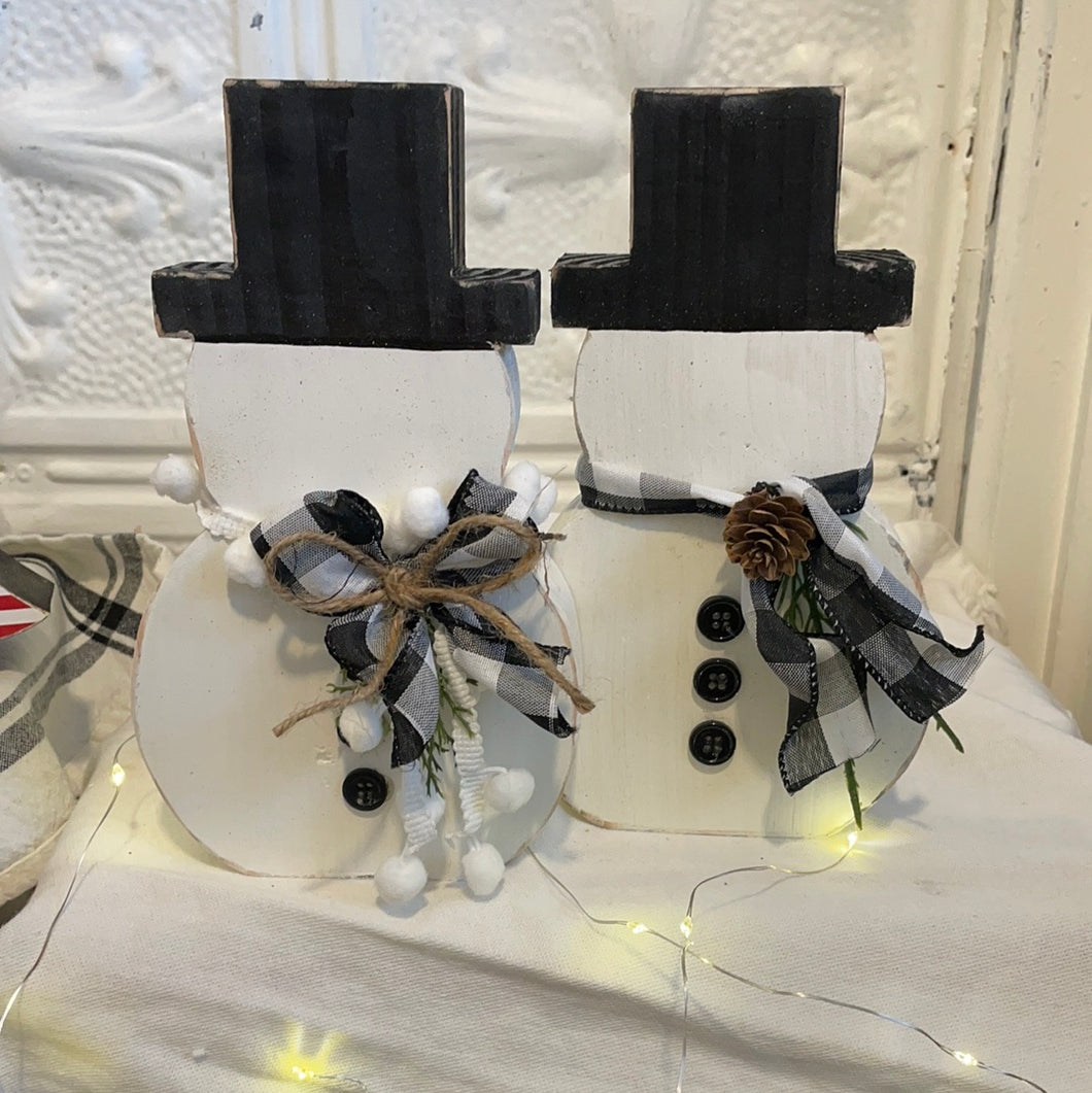 Set of 2 big snowman