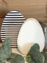 Load image into Gallery viewer, Set of two eggs
