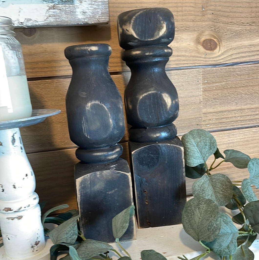 Set of 2 Black candleholders