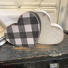 Load image into Gallery viewer, Set of 2 freestanding hearts
