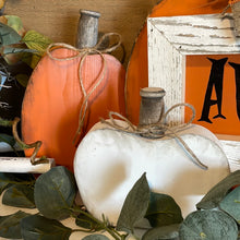 Load image into Gallery viewer, Set of 2 pumpkin spindle stem
