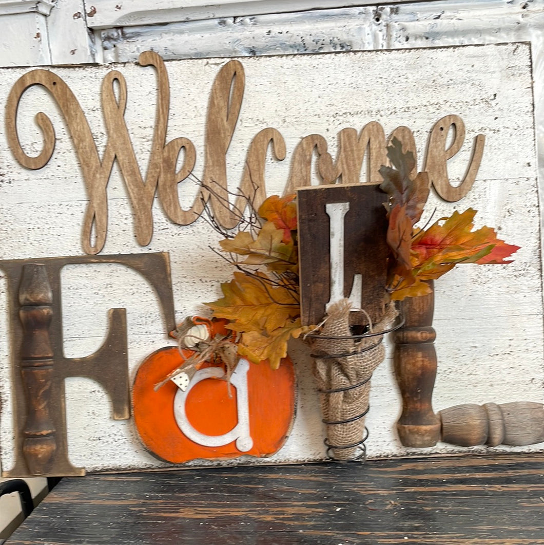 Welcome fall sign