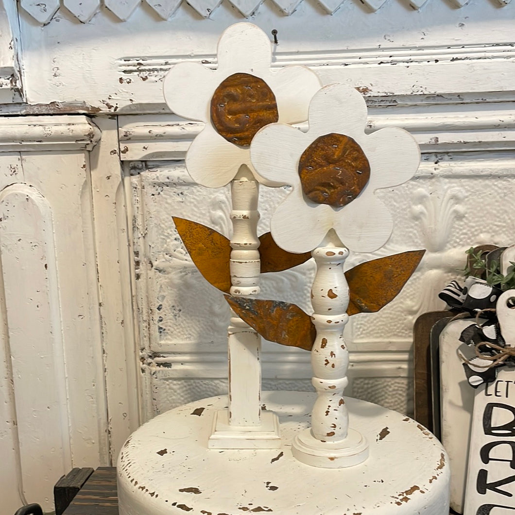 Set of 2 spindle flowers