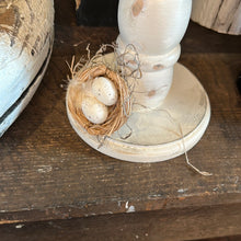 Load image into Gallery viewer, Birdhouse on spindle
