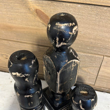 Load image into Gallery viewer, Set of 3 candleholder

