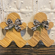 Load image into Gallery viewer, Gingerbread cutout
