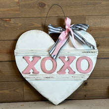 Load image into Gallery viewer, Oversized Heart
