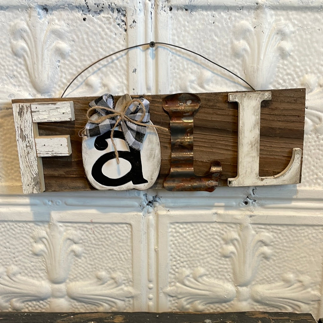 Sm. Fall sign white pumpkin