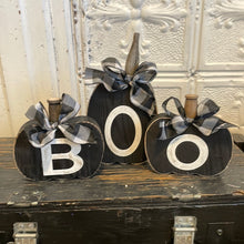 Load image into Gallery viewer, Set of 3 boo pumpkins

